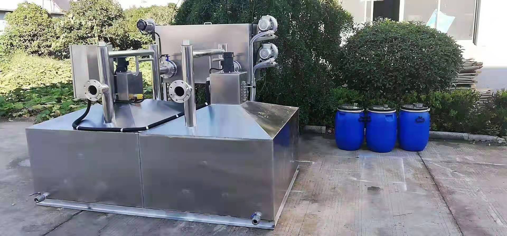 油水分离器